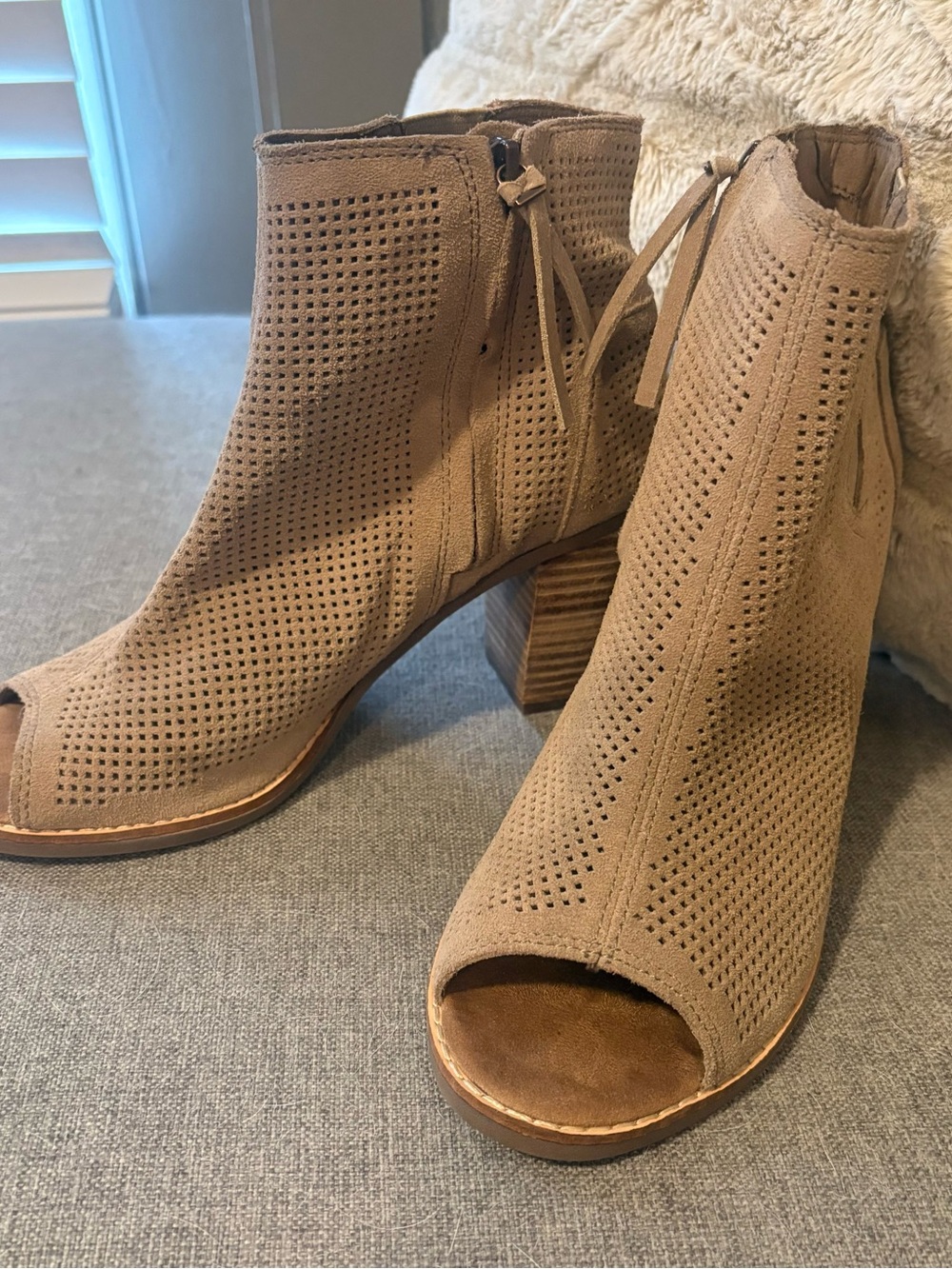 Tom’s Women's Majorca Taupe Suede Leather  Peep-Toe Ankle Boots